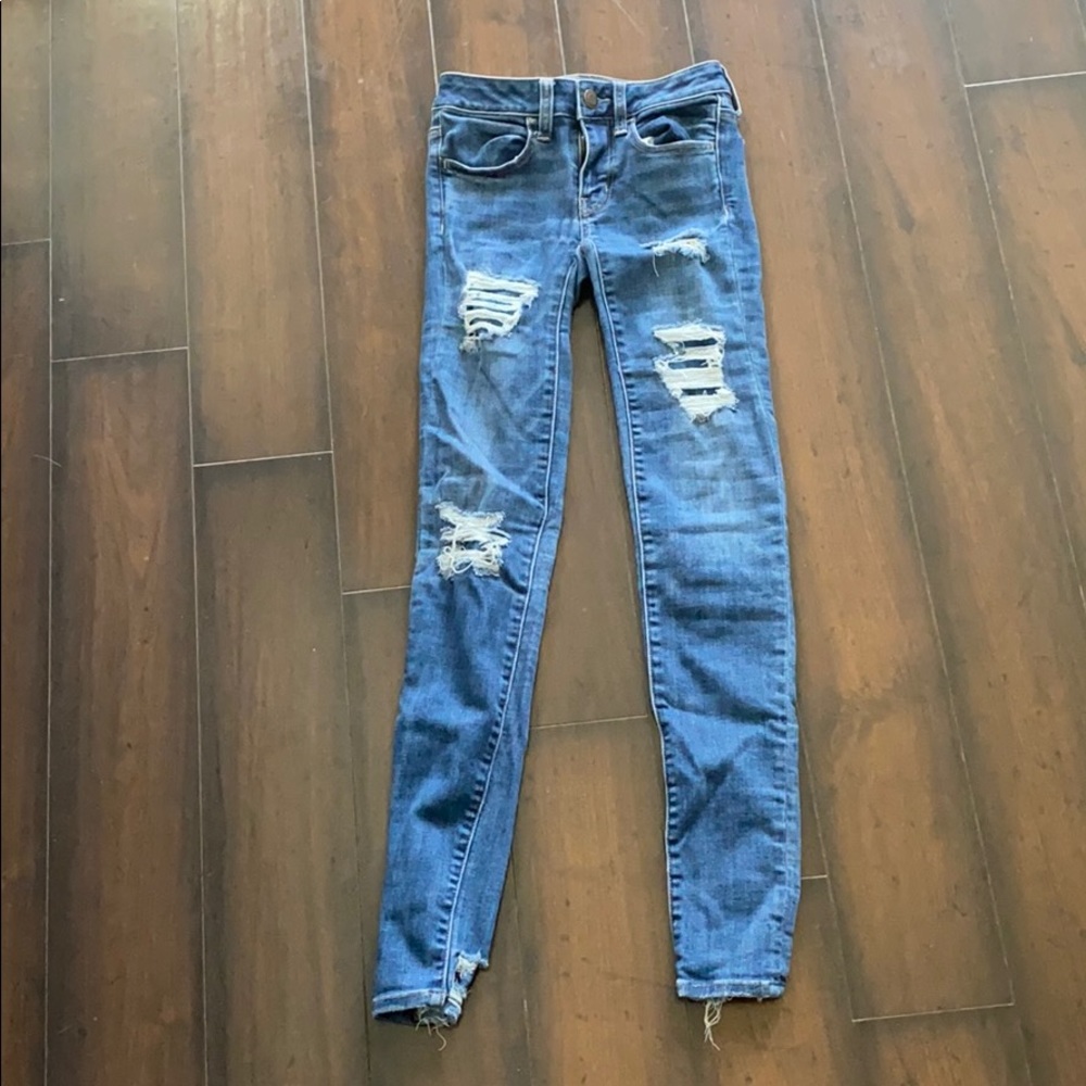 American Eagle distressed Jeggings